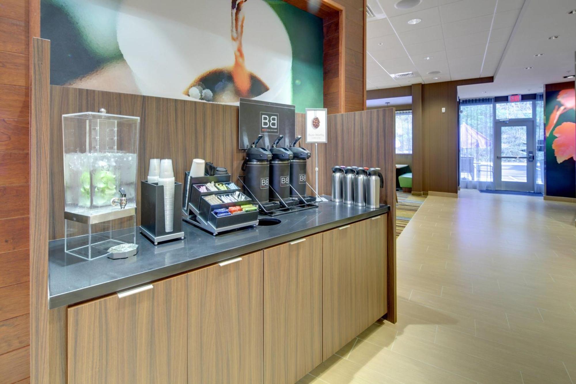 Fairfield Inn & Suites By Marriott Asheville Tunnel Road Buitenkant foto