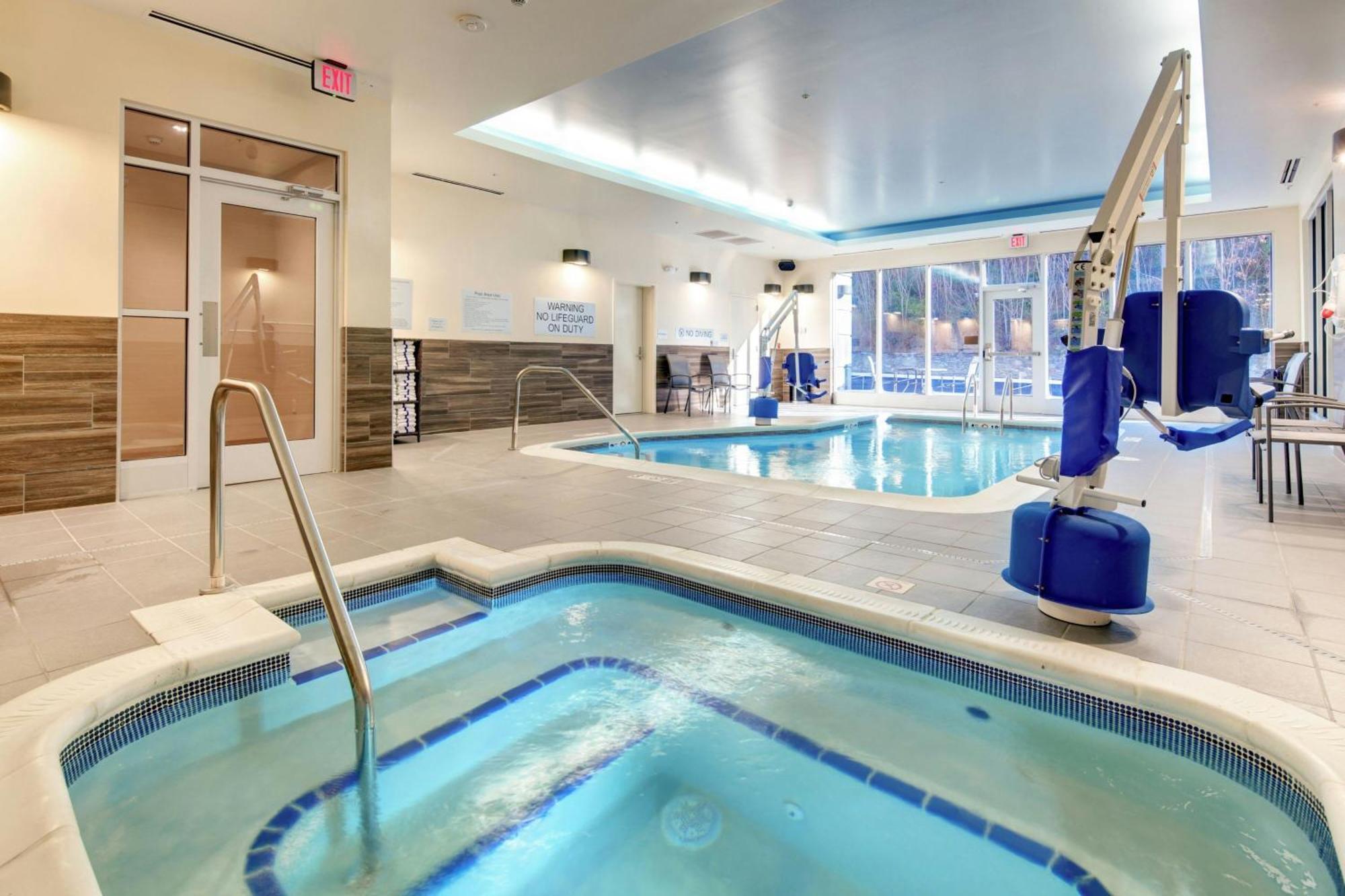 Fairfield Inn & Suites By Marriott Asheville Tunnel Road Buitenkant foto